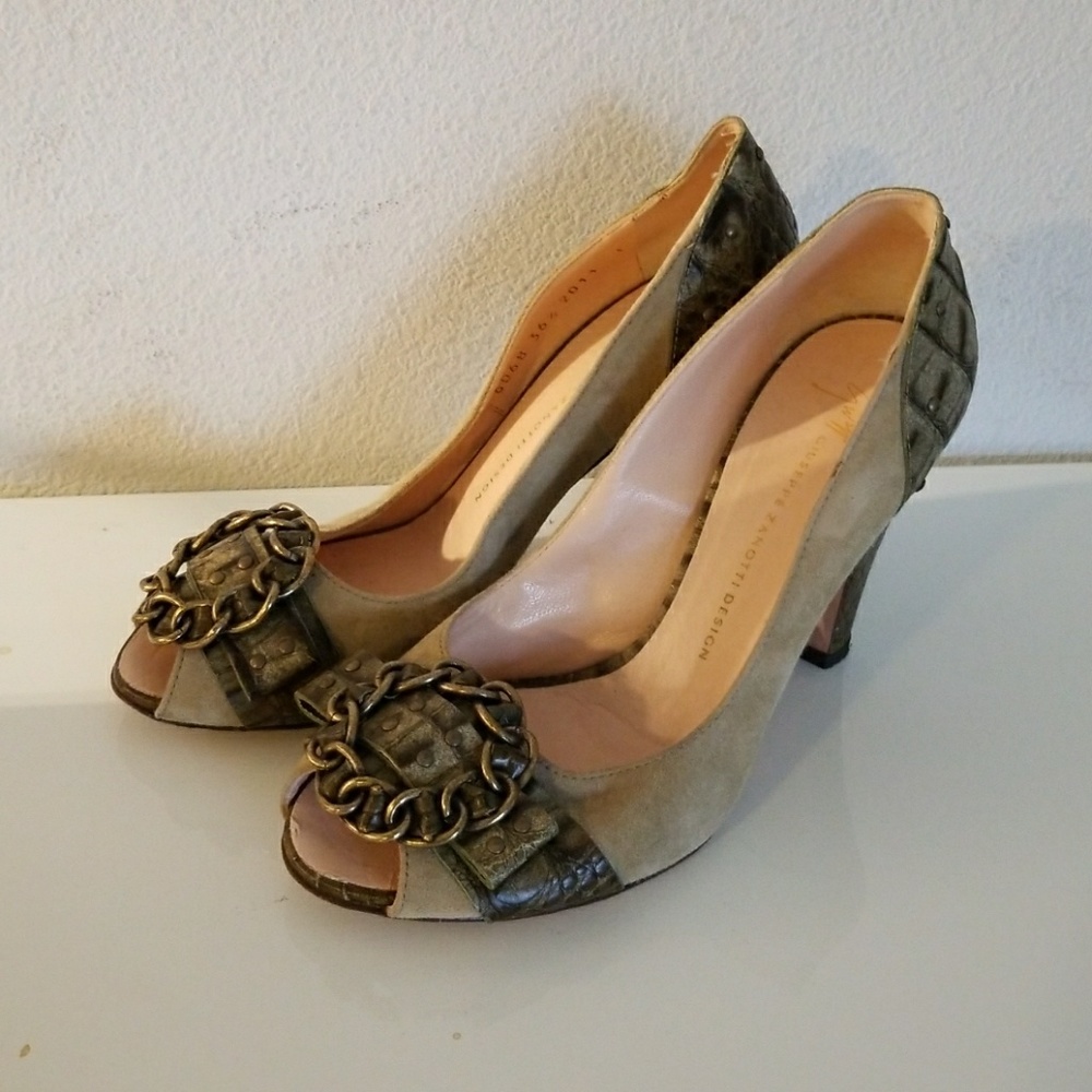 Giuseppe Zanotti open toe shoes size 36 1/2